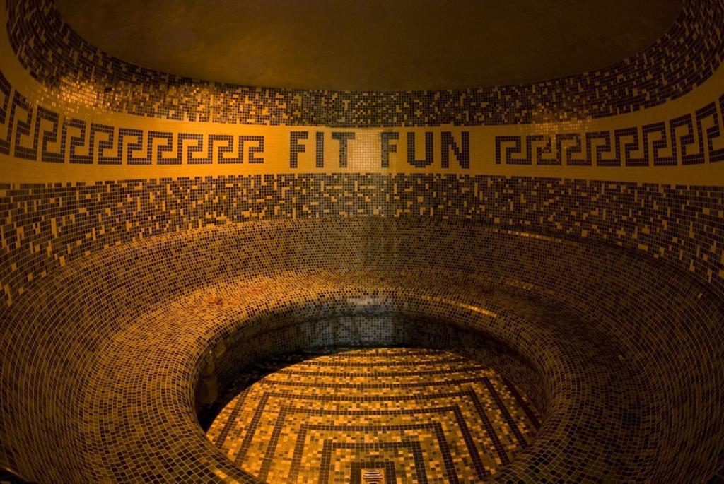 Hotel Fit Fun Харачов Екстериор снимка